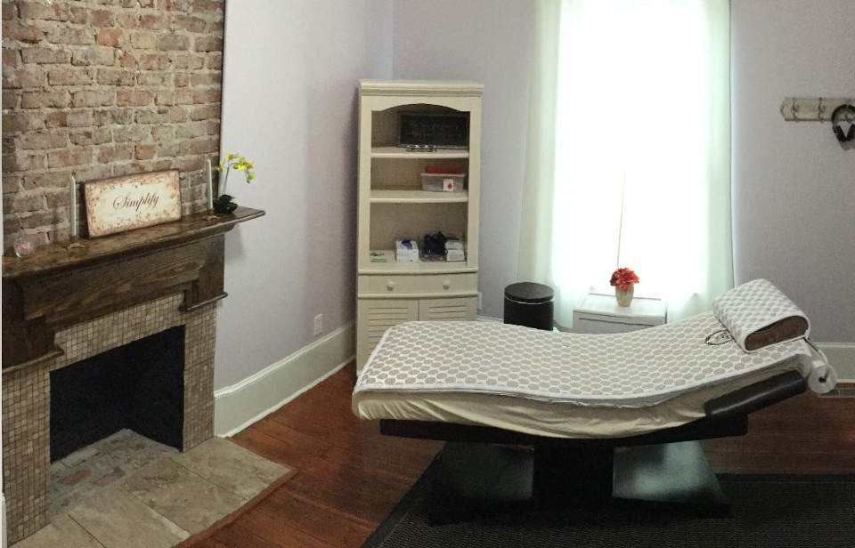 massage table biomat